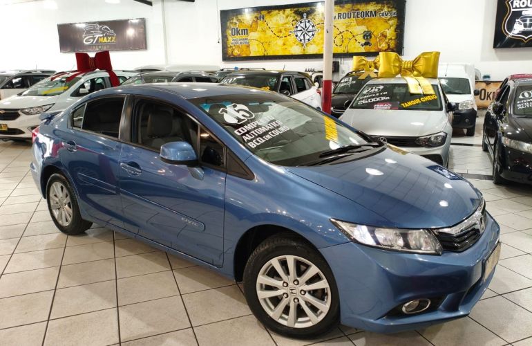 Honda Civic 1.8 LXS 16v - Foto #1