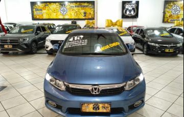 Honda Civic 1.8 LXS 16v - Foto #2