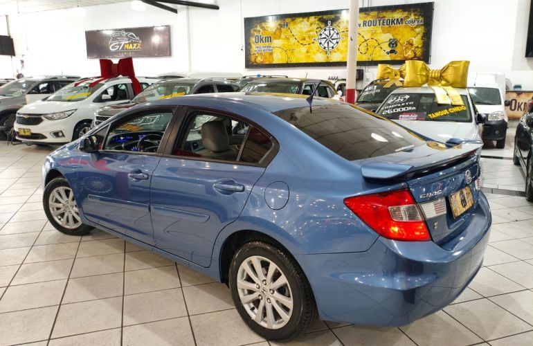 Honda Civic 1.8 LXS 16v - Foto #6