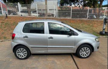 Volkswagen Fox 1.0 Mi 8v - Foto #4
