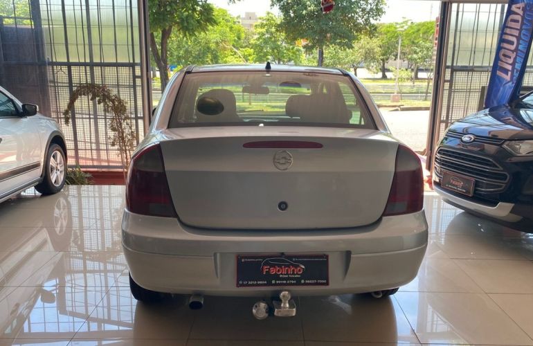 Chevrolet Corsa 1.0 MPFi Sedan 8v - Foto #3