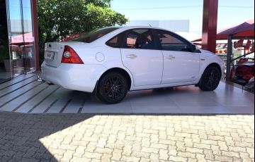 Ford Focus Sedan Titanium 2.0 16V (Aut) - Foto #4