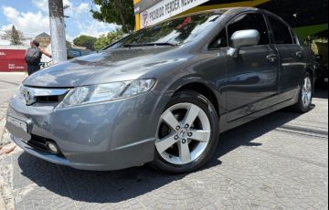 Honda Civic 1.8 LXS 16v - Foto #2