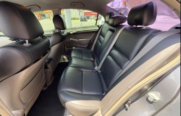 Honda Civic 1.8 LXS 16v - Foto #8
