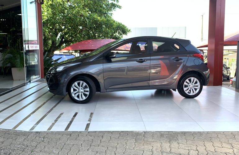 Hyundai HB20 1.6 Comfort Style (Aut) - Foto #1