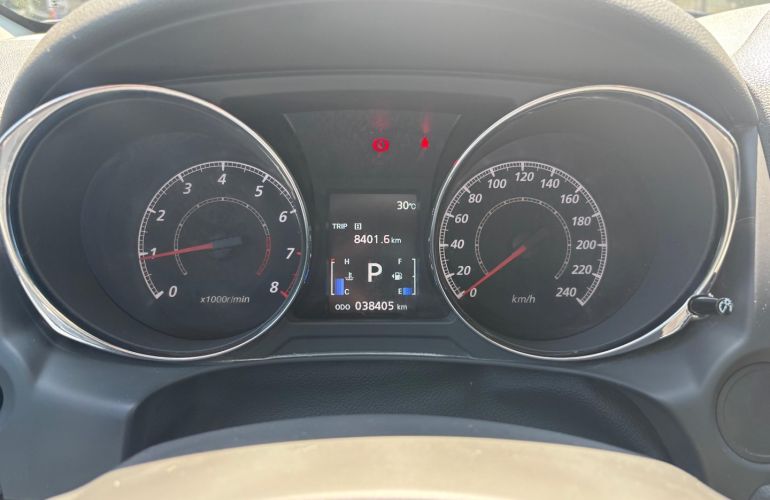 Mitsubishi Outlander 2.0 Mivec Flex Sport GLS Automático - Foto #8