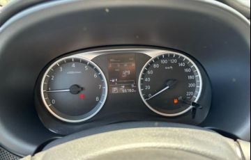 Nissan Kicks 1.6 16V Flexstart Sense Xtronic - Foto #8