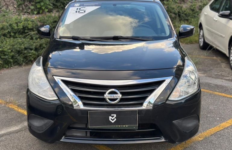Nissan Versa 1.6 16V Flex SL 4p Manual - Foto #1