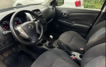 Nissan Versa 1.6 16V Flex SL 4p Manual - Foto #4