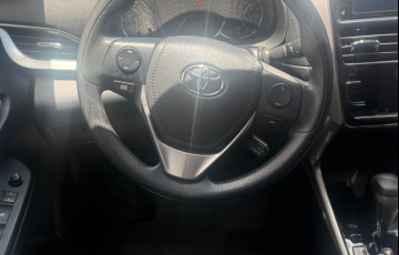 Toyota Yaris Sedan 1.5 XL Plus Tech CVT (Flex) - Foto #4