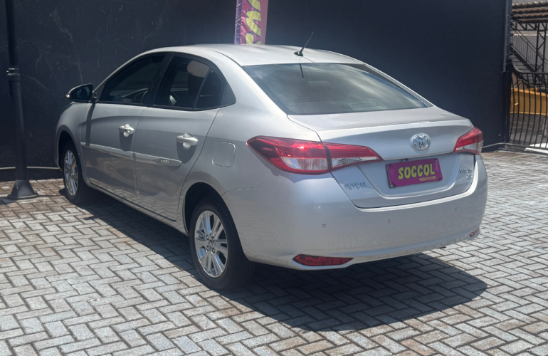 Toyota Yaris Sedan 1.5 XL Plus Tech CVT (Flex) - Foto #7