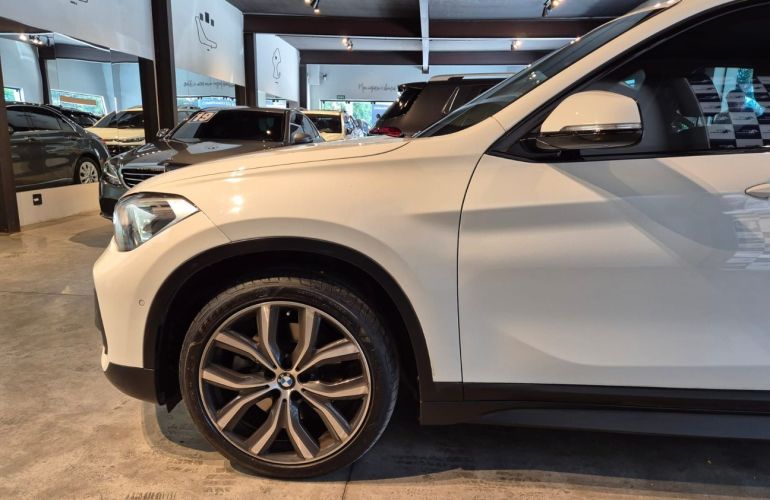 BMW X1 2.0 16V Turbo Sdrive20i 4p - Foto #3