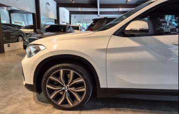 BMW X1 2.0 16V Turbo Sdrive20i 4p - Foto #3