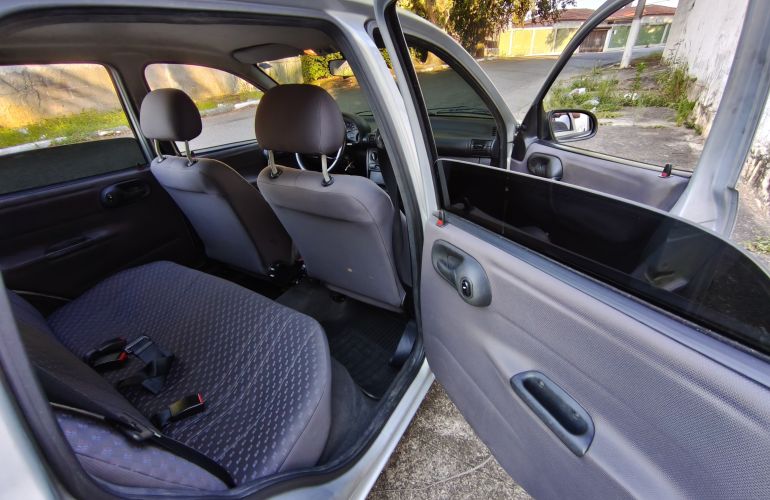 Chevrolet Corsa Sedan Wind 1.0 MPFi - Foto #9