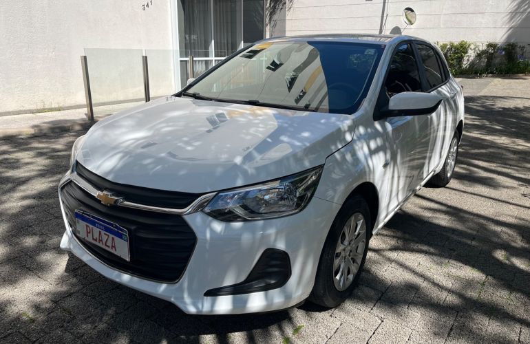 Chevrolet Onix 1.0 LT - Foto #1