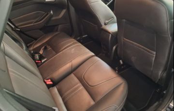 Ford Focus Sedan S 2.0 16V PowerShift (Aut) - Foto #2