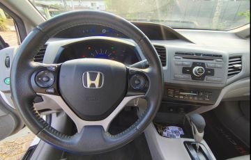 Honda New Civic LXS 1.8 16V i-VTEC (Aut) (Flex) - Foto #2