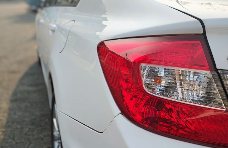 Honda New Civic LXS 1.8 16V i-VTEC (Aut) (Flex) - Foto #3