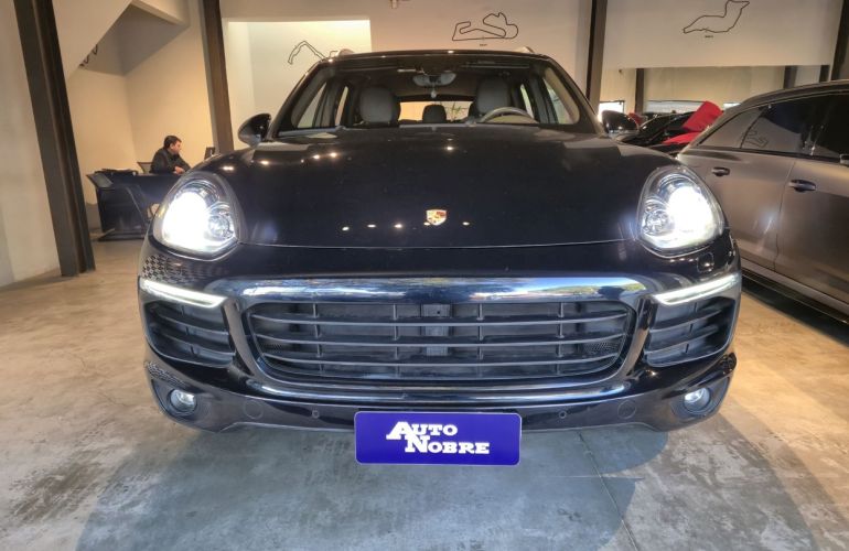 Porsche Cayenne 3.6 4x4 V6 24v - Foto #2