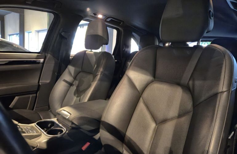 Porsche Cayenne 3.6 4x4 V6 24v - Foto #5