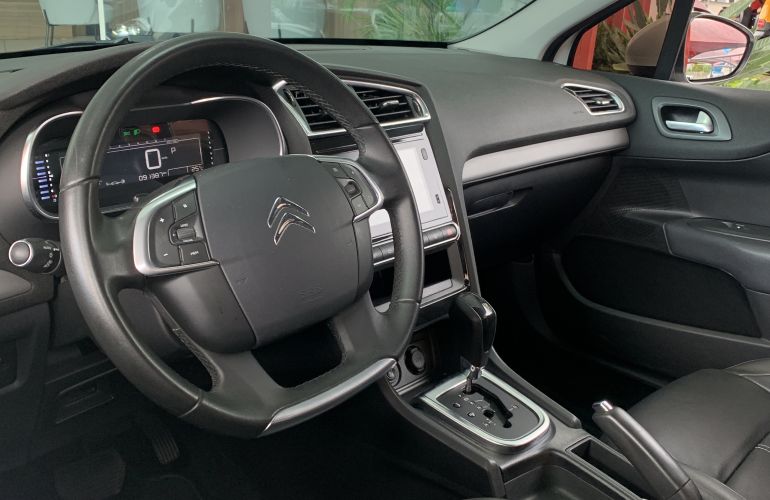 Citroën C4 Lounge 1.6 Shine (Aut) - Foto #3