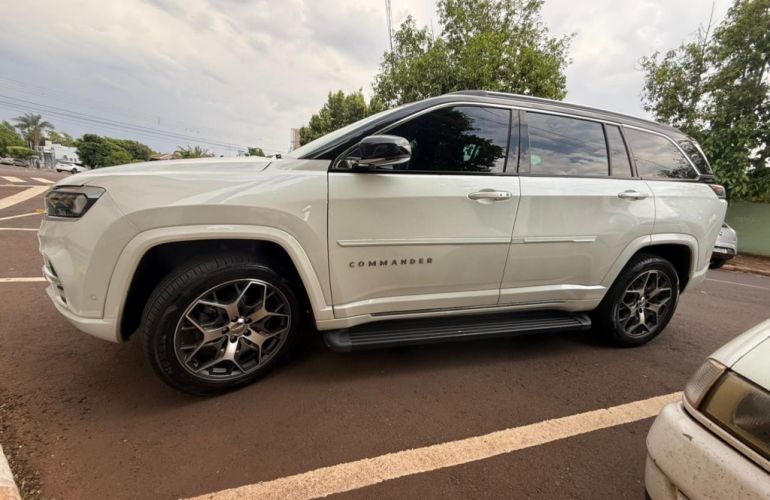 Jeep Commander 2.0 TD380 Overland 4WD (Aut) - Foto #2