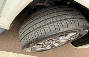 Jeep Commander 2.0 TD380 Overland 4WD (Aut) - Foto #7