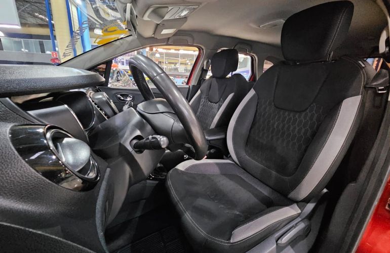Renault Captur 1.6 16V Sce Zen - Foto #5