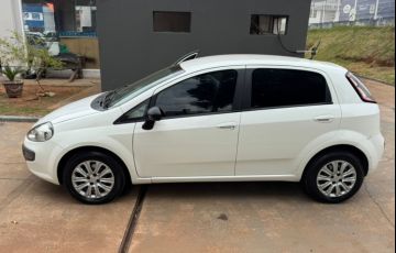 Fiat Punto 1.6 Essence 16v - Foto #5