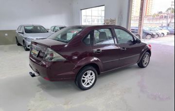 Ford Fiesta 1.6 MPi Sedan 8V Flex 4p Manual - Foto #3