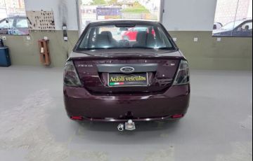 Ford Fiesta 1.6 MPi Sedan 8V Flex 4p Manual - Foto #4
