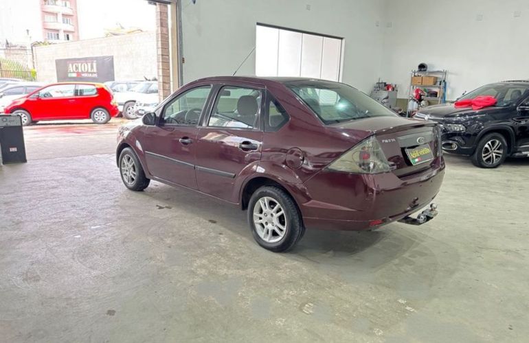Ford Fiesta 1.6 MPi Sedan 8V Flex 4p Manual - Foto #10