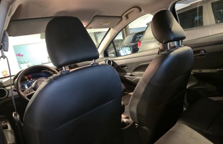 Nissan Versa 1.6 16V Exclusive - Foto #3