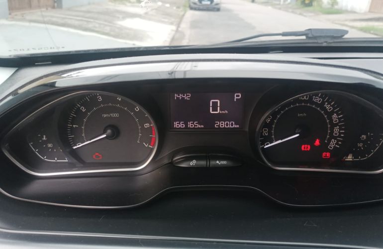 Peugeot 208 1.6 16V Griffe (Flex) (Aut) - Foto #2