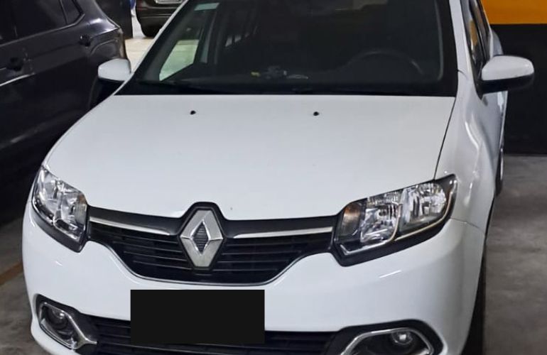 Renault Logan Expression 1.0 12V SCe (Flex) - Foto #2