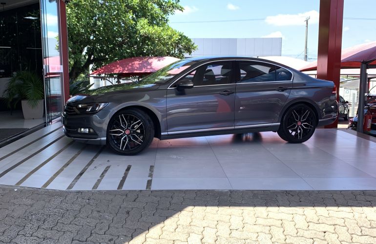 Volkswagen Passat Comfortline 2.0 TSI DSG - Foto #1