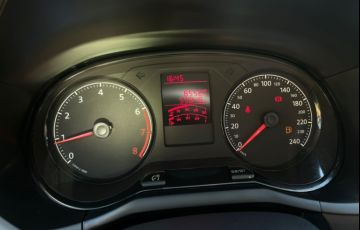 Volkswagen Voyage (G6) 1.0 TEC Total Flex - Foto #10