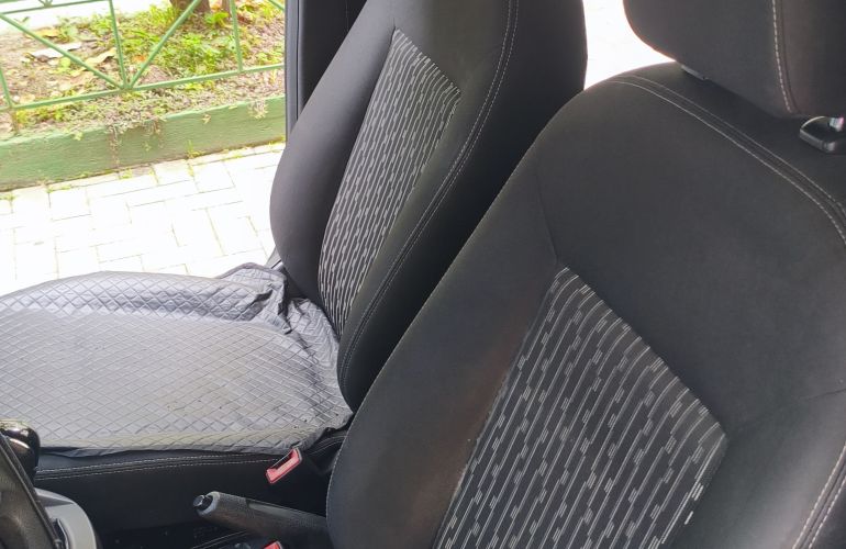 Ford Ka 1.0 SE (Flex) - Foto #4