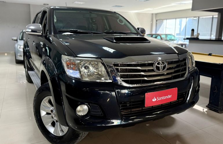 Toyota Hilux 2.7 Flex 4x2 CD SR (Aut) - Foto #2