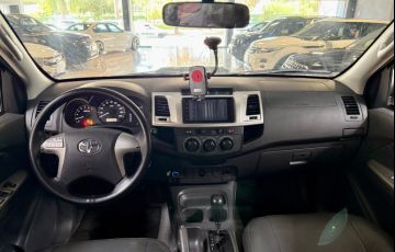 Toyota Hilux 2.7 Flex 4x2 CD SR (Aut) - Foto #10