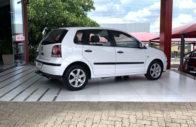 Volkswagen Polo Hatch. 1.6 8V (Flex) - Foto #4