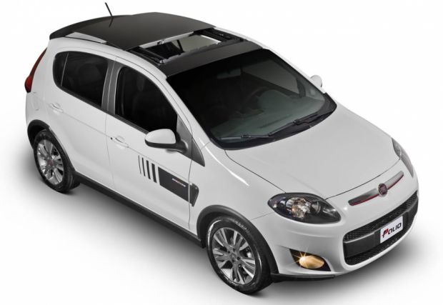 Fiat inclui teto solar no Grand Siena e novo Palio