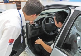 Dicas na hora de comprar e vender um veículo