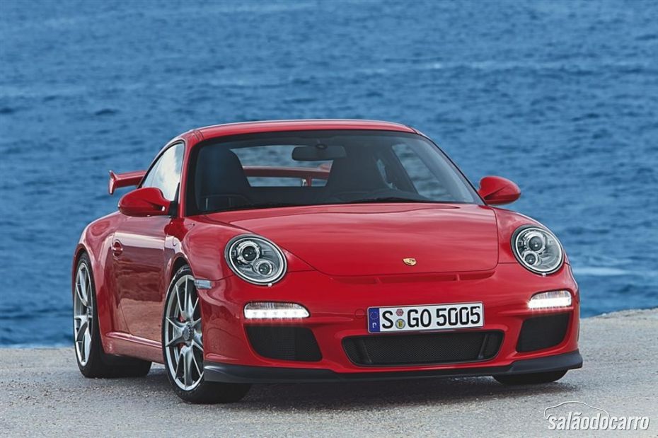 Porsche mostra 911 GT3 em Genebra