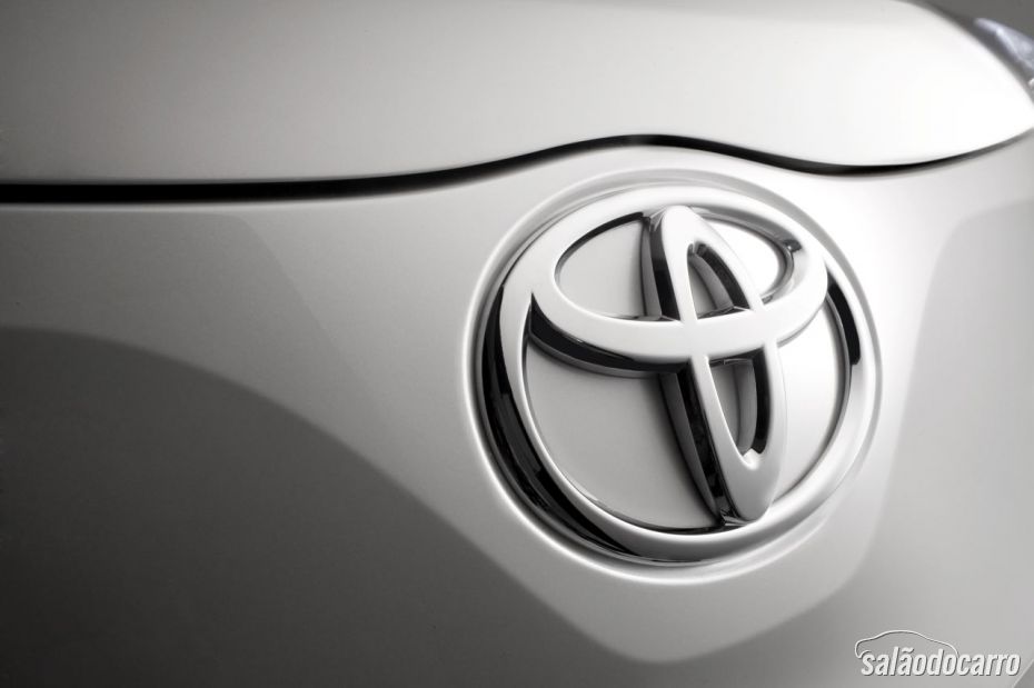 Toyota e Renault anunciam recall no Brasil