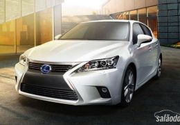 Lexus CT 200h 2014 ganha novo visual