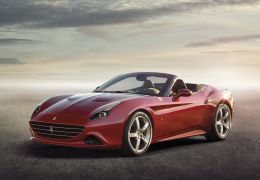 Primeiras fotos da Ferrari Califórnia 2015 são liberadas
