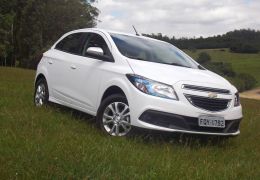 Impressões do Chevrolet Onix Lollapalooza