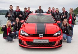 Golf GTI ganha edição especial Wolfsburg