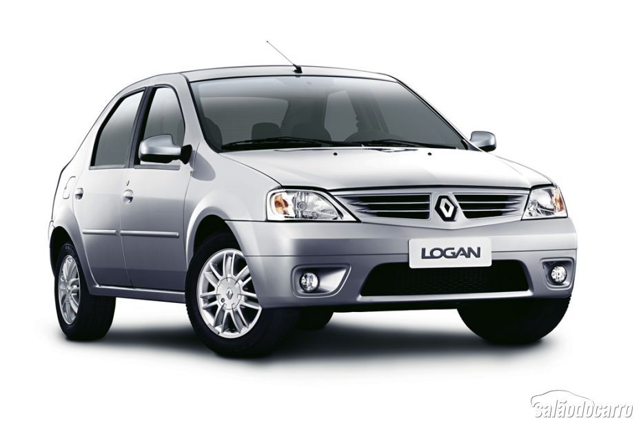 Renault Logan completa 10 anos de história